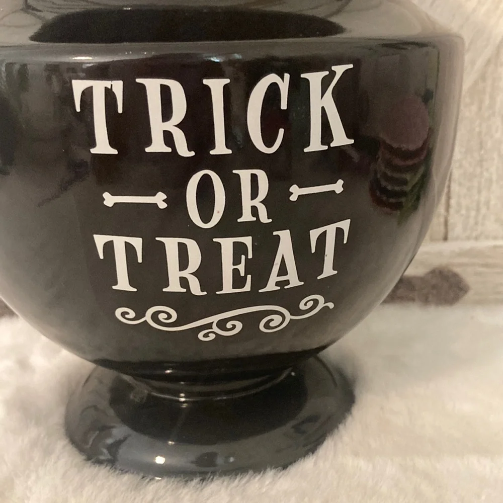 Target Hyde and Eek Trick Or Treat Skeleton Cookie Jar